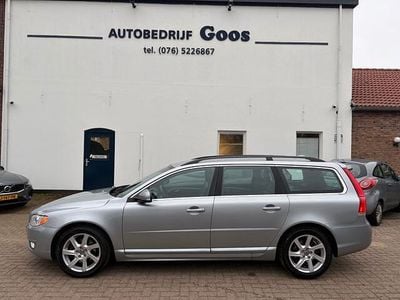 Grijs Occasion 2014 Volvo V70 Stationwagen | € 13.995 (Duur)