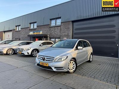 Grijs Occasion 2013 Mercedes B180 Ambition MPV | € 9.999 (Eerlijke prijs)