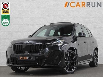 Zwart (metallic) Occasion 2025 BMW X1 M Sport SUV | € 50.900 (Eerlijke prijs)