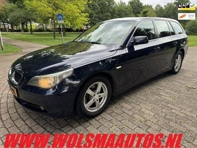 BMW 523