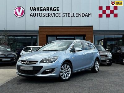 Blauw Gebruikt 2016 Opel Astra Edition Stationwagen | € 9.995 (Iets duurder)
