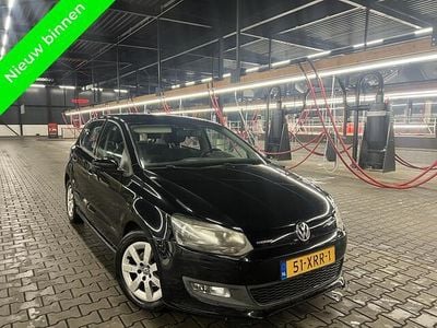 Zwart Gebruikt 2011 VW Polo Hatchback | € 2.100 (Goede deal)