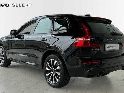 tweedehands Volvo XC60 Plus, B4 mild hybrid, Benzine, Dark + Navi + Pano + Driver Assist + Winter + ...