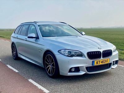 Grijs Gebruikt 2016 BMW 520 M Sport Stationwagen | € 20.950 (Duur)