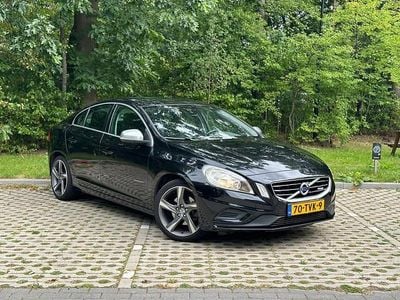 Zwart Gebruikt 2012 Volvo S60 R-Design Sedan | € 8.945 (Eerlijke prijs)