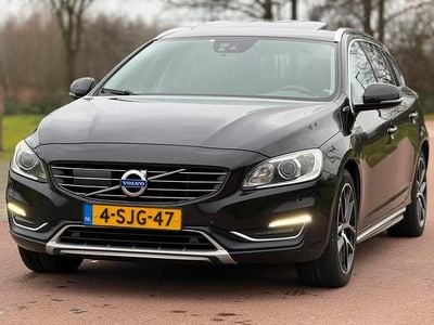 Zwart Gebruikt 2013 Volvo V60 Summum Stationwagen | € 5.950 (Super prijs)