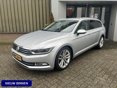 Grijs Gebruikt 2015 VW Passat Highline Stationwagen | € 9.745 (Goede deal)