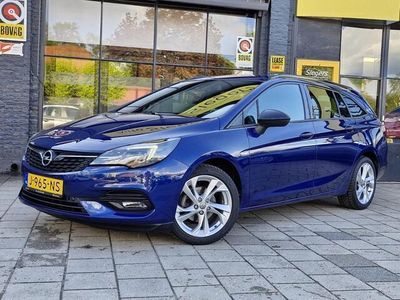 tweedehands Opel Astra Sports Tourer 1.2 Edition 2020 | Trekhaak | NL | Camera + Sens | Navi | Tel | Carplay | Cruise | Climate Control |