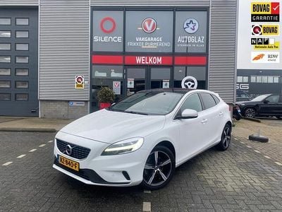 Occasion Volvo V40 R-Design 191 PK (140 kW) 2018 Wit Hatchback