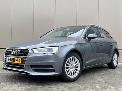 Grijs Occasion 2014 Audi A3 Sportback Ambition Hatchback | € 9.800 (Eerlijke prijs)