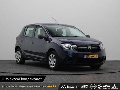 Blauw Occasion 2018 Dacia Sandero Ambiance Hatchback | € 6.945 (Eerlijke prijs)