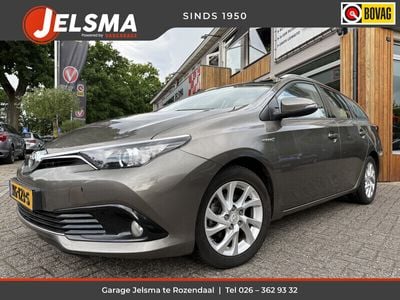 Toyota Auris Hybrid