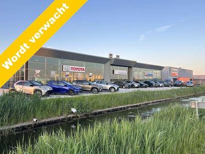 Occasion Toyota Yaris Hybrid 116 PK (85 kW) 2022 Grijs (metallic) Hatchback