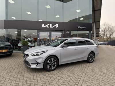 Grijs Nieuw 2025 Kia Ceed Sportswagon Stationwagen | € 34.754 (Iets duurder)