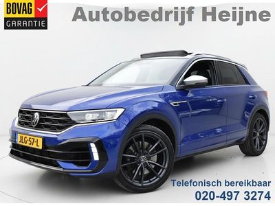 Blauw (metallic) Gebruikt 2021 VW T-Roc Beats SUV | € 40.945 (Eerlijke prijs)