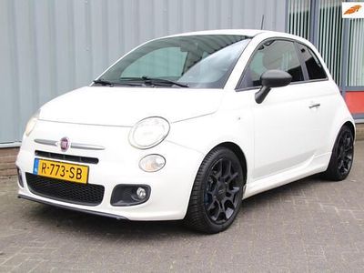 Wit Gebruikt 2015 Fiat 500 Hatchback | € 6.849 (Eerlijke prijs)