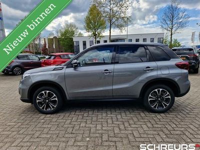 tweedehands Suzuki Vitara 1.4 Boosterjet Style Smart Hybrid |1500 kg trekgewicht | Diverse kleuren beschikbaar ook met panodak