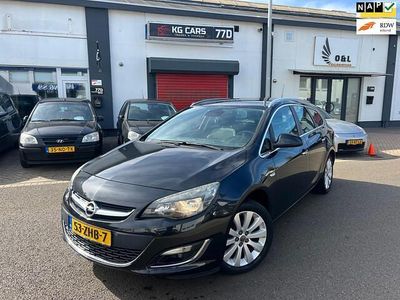 Zwart Gebruikt 2012 Opel Astra Sport Stationwagen | € 1.999 (Eerlijke prijs)