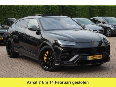Zwart Occasion 2020 Lamborghini Urus SUV | € 254.950 (Iets duurder)
