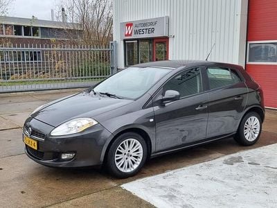 Grijs Gebruikt 2009 Fiat Bravo Hatchback | € 2.950 (Eerlijke prijs)