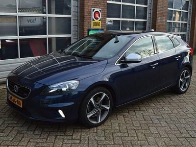Blauw Gebruikt 2013 Volvo V40 R-Design Hatchback | € 7.950 (Goede deal)