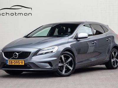 tweedehands Volvo V40 2.0 T4 R-Design, Leder, Panorama, Automaat 2018