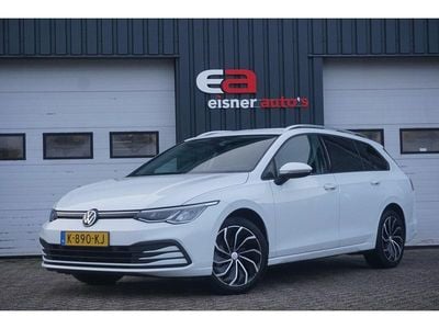 Wit Gebruikt 2021 VW Golf VIII Life Stationwagen | € 15.749 (Eerlijke prijs)