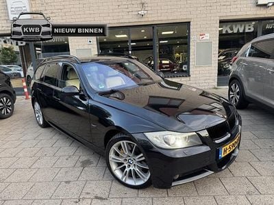 BMW 325