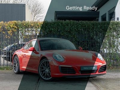 Rood Gebruikt 2017 Porsche 911 Carrera Sport Coupé | € 99.950 (Goede deal)