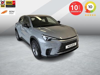 Grijs Gebruikt 2025 Lexus LBX Business Edition SUV | € 34.950 (Eerlijke prijs)