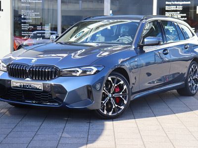 BMW 330e