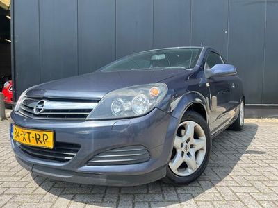 Opel Astra GTC