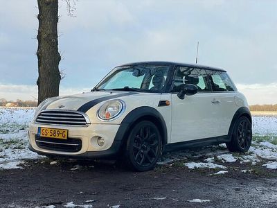 Wit Gebruikt 2010 Mini Cooper Business Hatchback | € 5.549 (Duur)