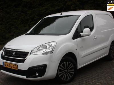 tweedehands Peugeot Partner 120 1.6 BlueHDi 100 L1 Première S&S 99PK | Airco | NAVI | PDC V+A | Cruise Control | Bluetooth | 3-persoons