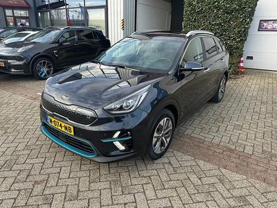 Blauw Occasion 2021 Kia e-Niro SUV | € 21.950 (Goede deal)