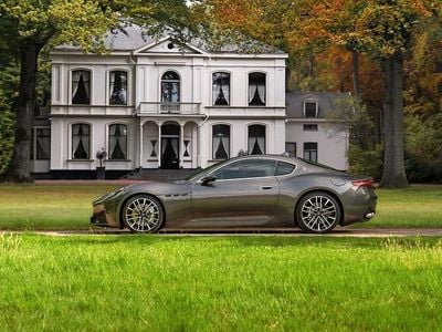 Grijs Gebruikt 2023 Maserati Granturismo Coupé | € 159.500