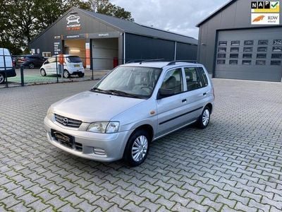 Occasion Mazda Demio Exclusive 75 PK (55 kW) 2001 Grijs Hatchback