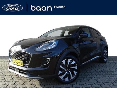 Zwart (metallic) Occasion 2022 Ford Puma Titanium SUV | € 19.950 (Eerlijke prijs)