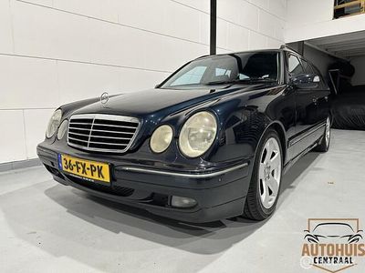 Occasion Mercedes E240 Avantgarde 170 PK (125 kW) 2000 Zwart Stationwagen