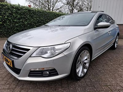 Grijs Gebruikt 2009 VW Passat Sedan | € 4.995 (Eerlijke prijs)