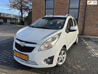 Wit Gebruikt 2011 Chevrolet Spark Hatchback | € 2.450 (Eerlijke prijs)