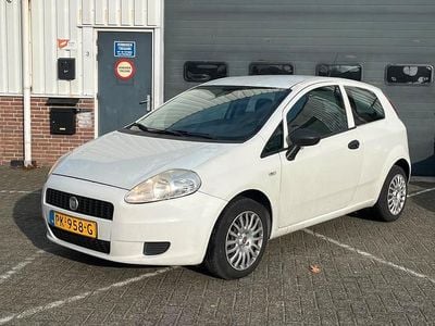 Occasion 2011 Fiat Grande Punto Hatchback | € 1.500 (Goede deal)