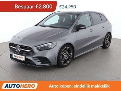 Grijs Occasion 2019 Mercedes B180 AMG line MPV | € 22.349 (Eerlijke prijs)