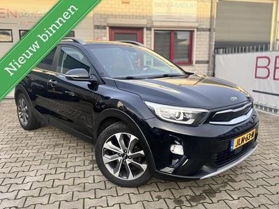 Zwart Gebruikt 2017 Kia Stonic SUV | € 14.245 (Eerlijke prijs)