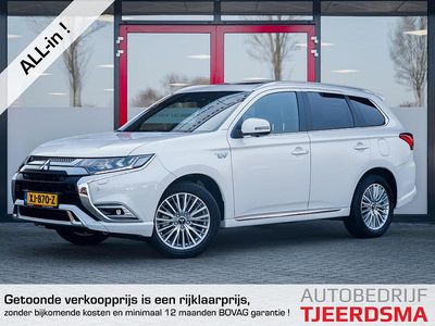 Occasion Mitsubishi Outlander Instyle 241 PK (177 kW) 2019 Wit SUV