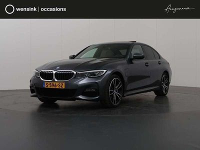 BMW 330e