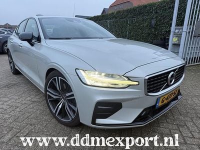 Grijs Gebruikt 2019 Volvo S60 R-Design Sedan | € 16.999 (Super prijs)