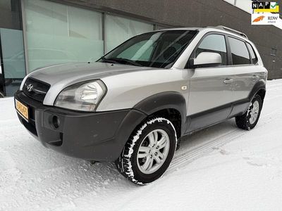 Grijs (metallic) Gebruikt 2007 Hyundai Tucson Edition SUV | € 2.499 (Eerlijke prijs)