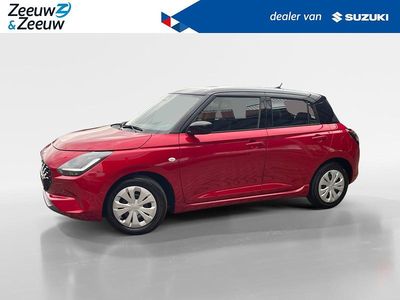 Burning red pearl metallic & super black pearl Nieuw 2025 Suzuki Swift Comfort Hatchback | € 22.750
