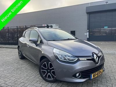 Grijs Gebruikt 2015 Renault Clio GrandTour Dynamique Stationwagen | € 3.999 (Eerlijke prijs)
